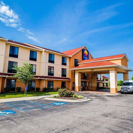 Comfort Inn Kansas City / Airport Bagian luar foto